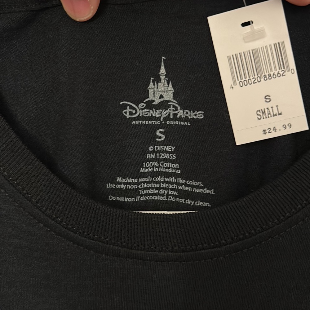 Disney Lion King “His Queen” shirt 🦁 👑 - Picture 3 of 3